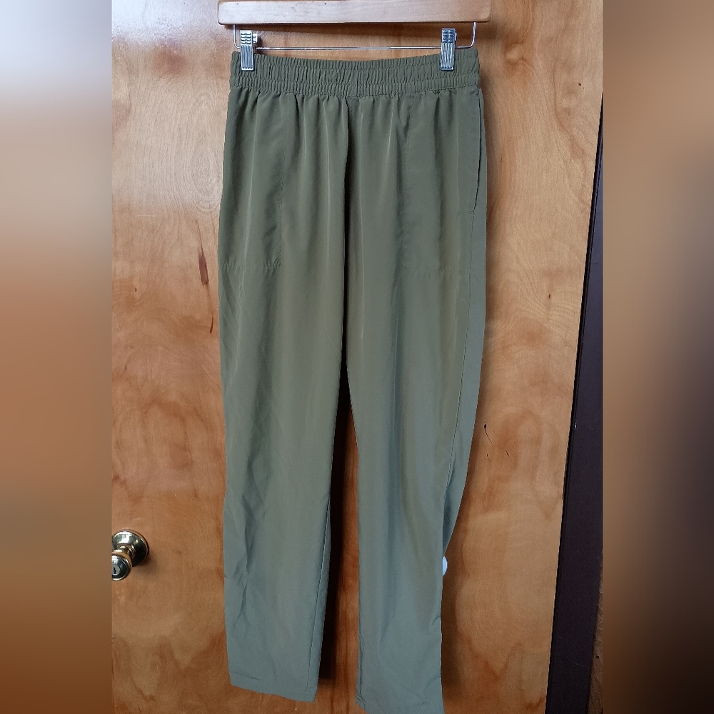 green track pants LIFE INTEGRITY EARTH